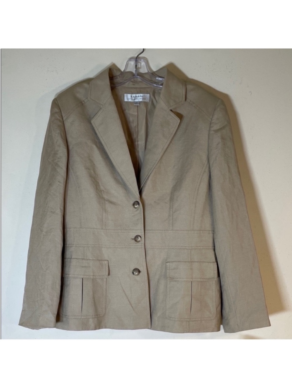 Tahari ASL Beige Linen Blend Three-Button Jacket. 14. NWT. $280!